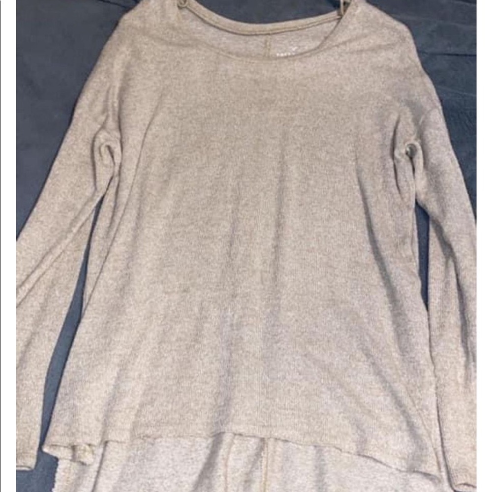 American Eagle sweater